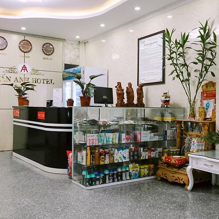 Oyo504俊英酒店 河内 外观 照片