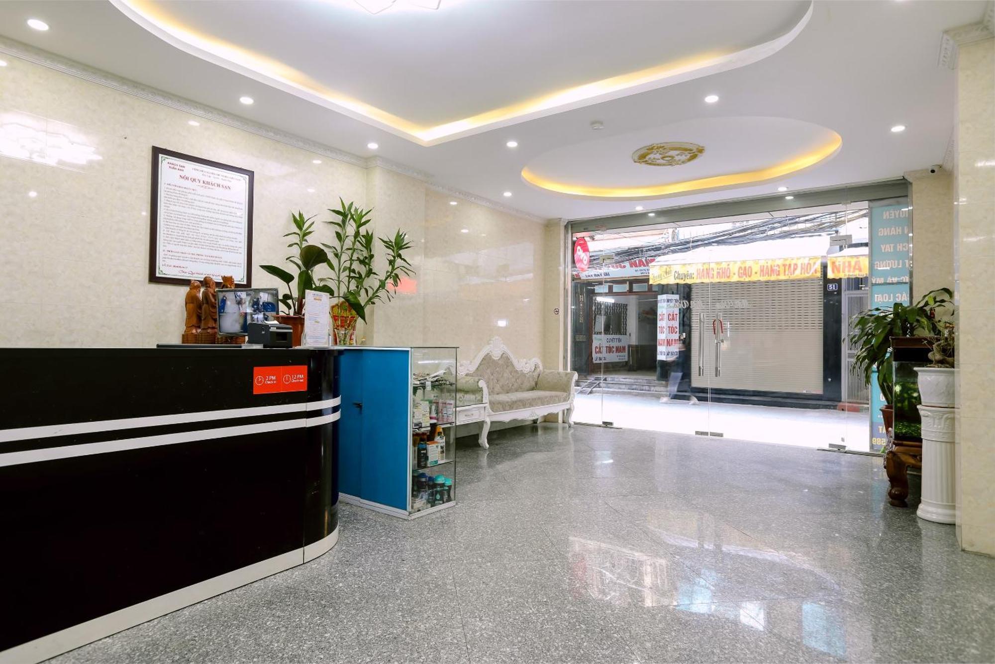 Oyo504俊英酒店 河内 外观 照片